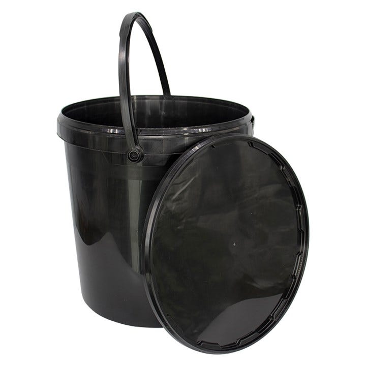 11L Black Plastic Bucket