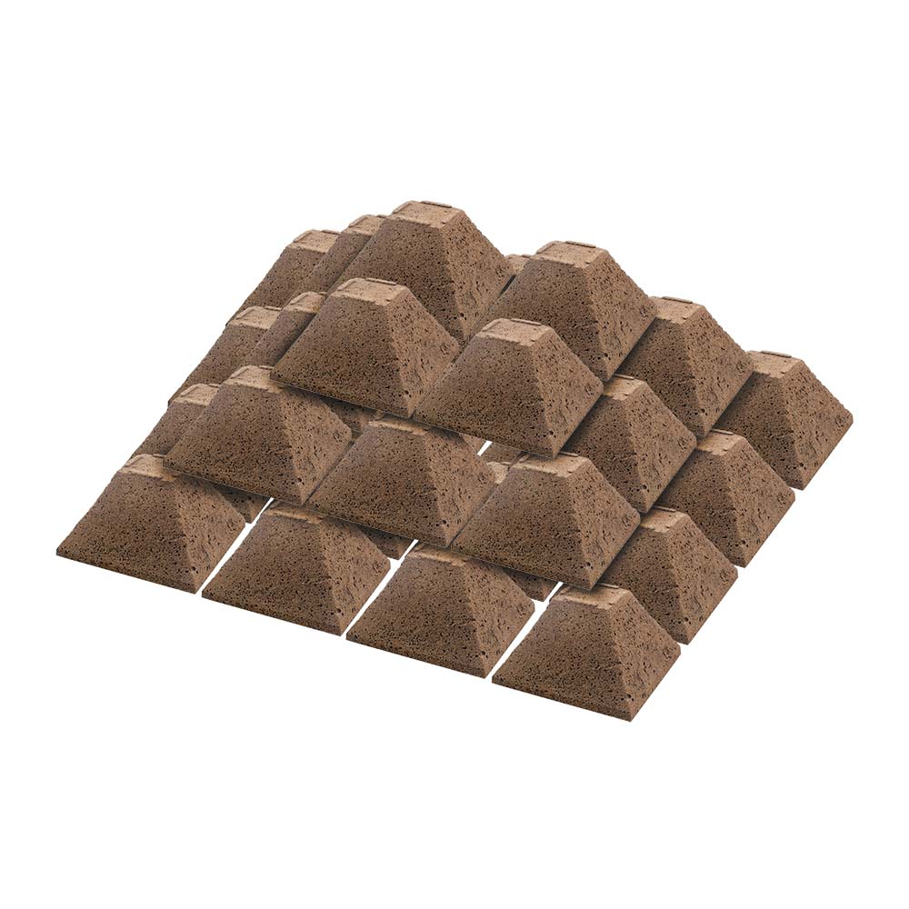 Eazy Pyramids